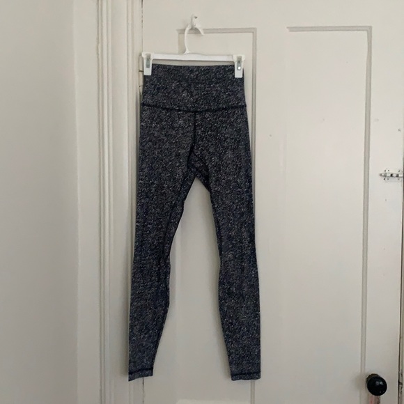 Lululemon Aligns - Picture 2 of 5